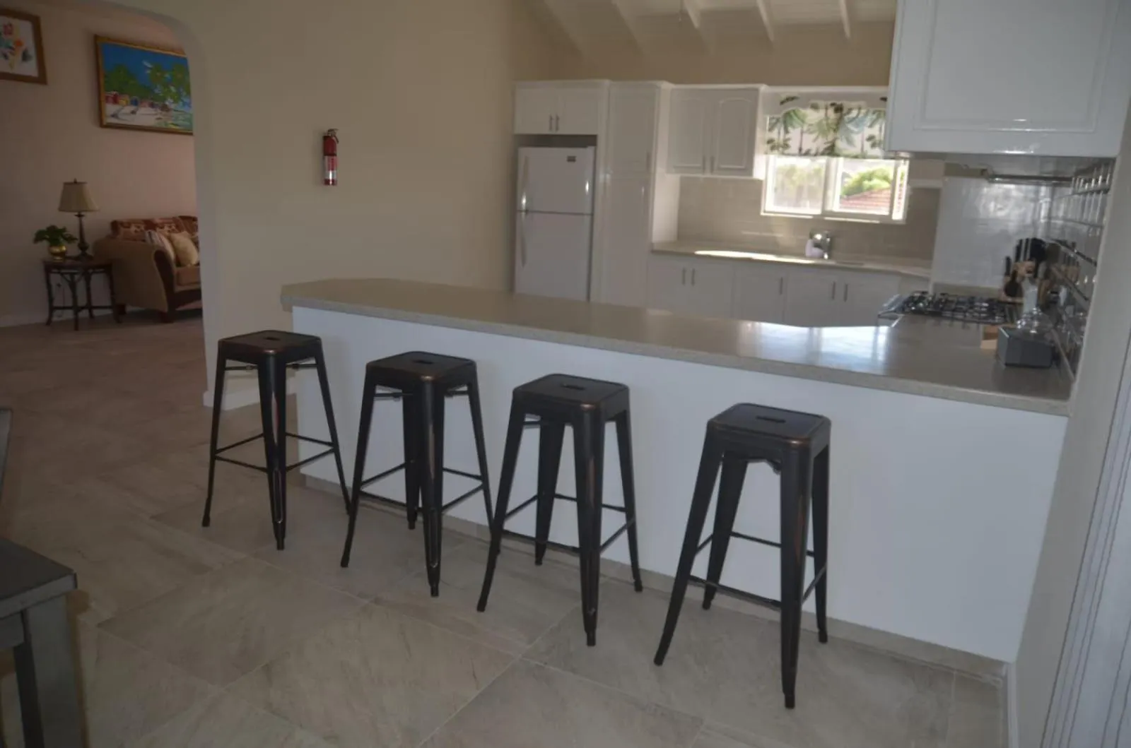 Ixoras Beach Apartments 세인트 피터